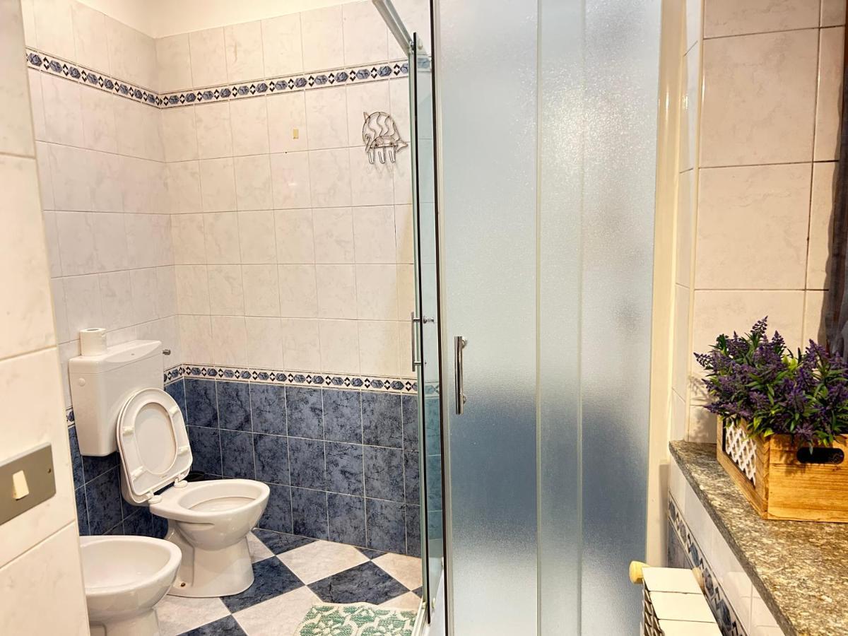 Central Low Cost Турин Экстерьер фото
